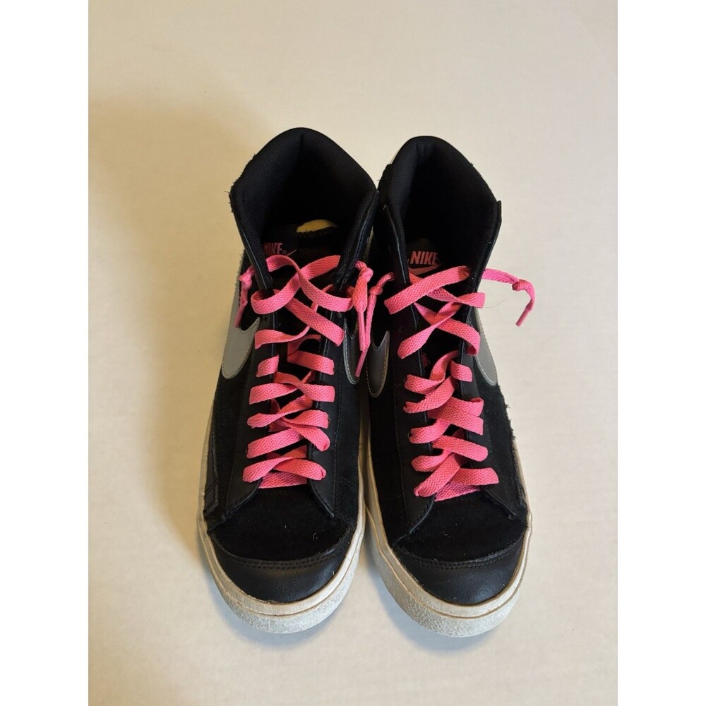 Nike Blazer Pink Black Sneakers Women’s 8